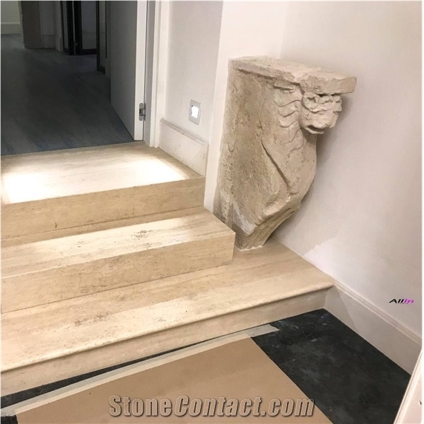 Travertino Romano Bianco Steps