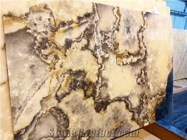 Onyx Slabs