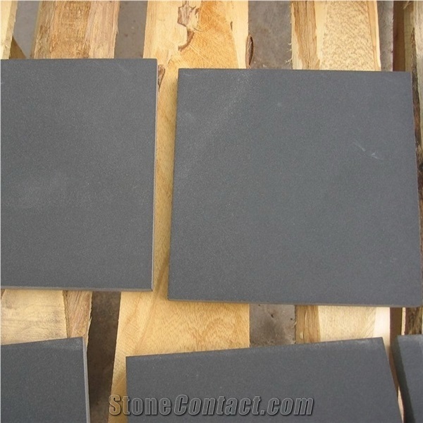 Honed Black Sandstone Pool Edge Tile