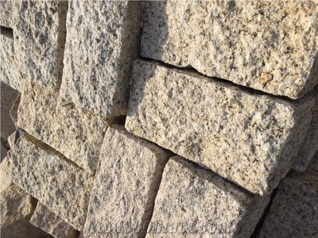 Hanphar - Yellow Granite Cube Stone