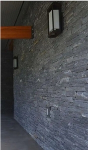 Monsoon Black Quartzite (Silver Pearl) Ledge Stone