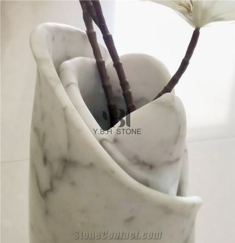 Carrara White Marble/Bathroom Accessories, Toilets