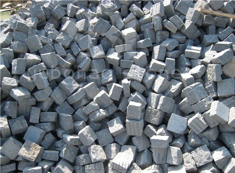 Sesame White/G654, Black Stone Cube/Paver Stone