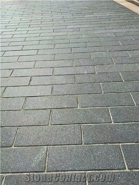 Green Porphyry Cube Stone Paver Setts