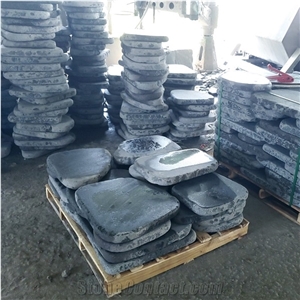 High Quality Lava Basalt Stone Tumbled for Garden Stepping Stone