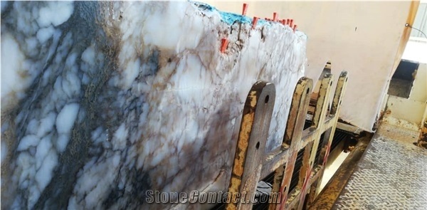 Alabaster Slabs