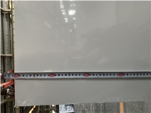 Super Pure White Quartz Slab for Engineer Surface Stone