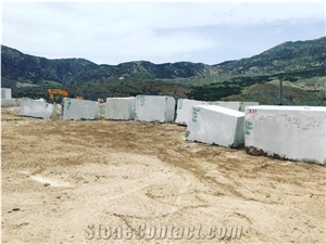 Emerald Pearl Marble Blocks