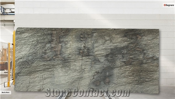 Beola Nera Gneiss Slabs