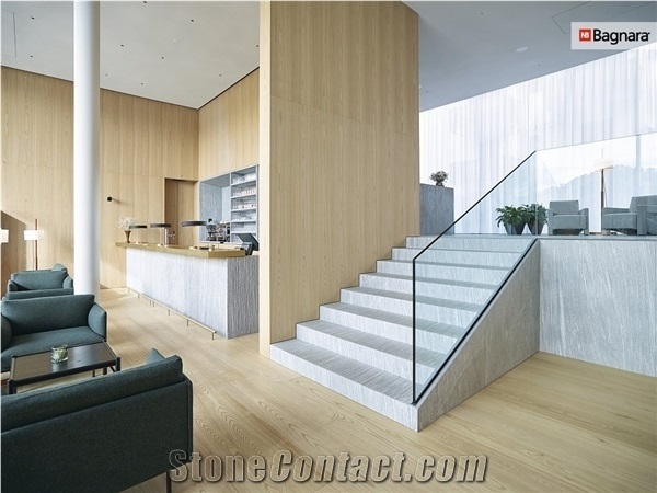 Beola Stella Gneiss Steps, Stairs