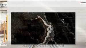 Rovana Gneiss Slabs