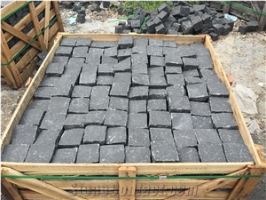 Black Grey Basalt Cubic Stone Driveway Paving Stone