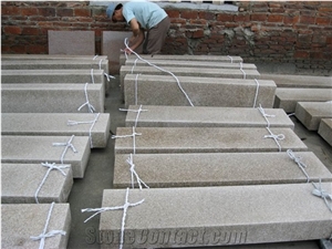 China Yellow Granite Sunset Gold G682 Kerbstone for Road China Yellow Granite Sunset Gold G682 Kerbstone for Road