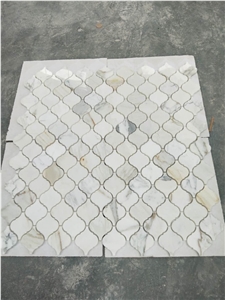 Calacatta Gold Marble Arabesque Mosaic Tile