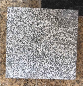 Customized Grey Granite Tiles and Slabs