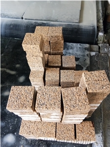 Yellow Granite Small Cube Tile Paving Stone