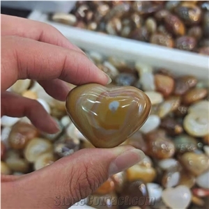 Crystal Gemstone Heart Folk Crafts Carved Agate Healing Stone Crystal Gemstone Heart Folk Crafts Carved Agate Healing Stone
