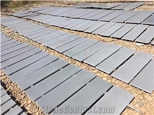 Chinese Gray Basalt Stone/ Gray Basalt Tiles Steps Threshold