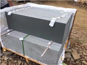 Hainan Andesite Honed Grey Basalt Slabs for Stair Riser Step