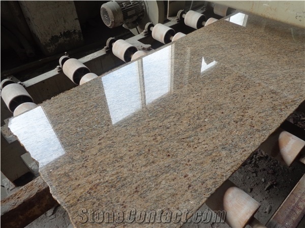 Quarry Stock St Cecilia Classic Granite Giallo Santa Cecilia