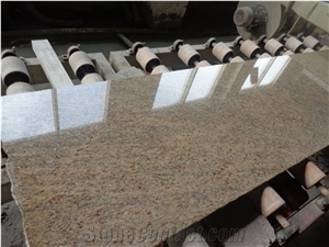 Quarry Stock St Cecilia Classic Granite Giallo Santa Cecilia