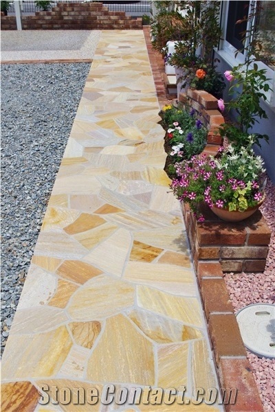 Yellow Quartzite Irregular Flagstones