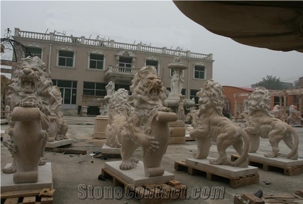 Limestone Garden Statue Yellow Lion Guardian Shishi Statue