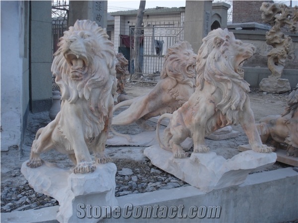 Limestone Garden Statue Yellow Lion Guardian Shishi Statue