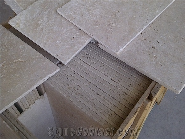 Light Travertino-Light Travertine Crosscut Tiles