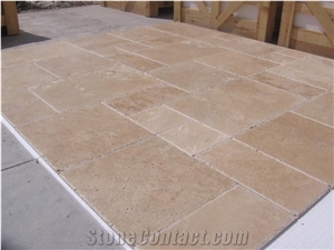 Light Travertino-Light Travertine Crosscut Tiles