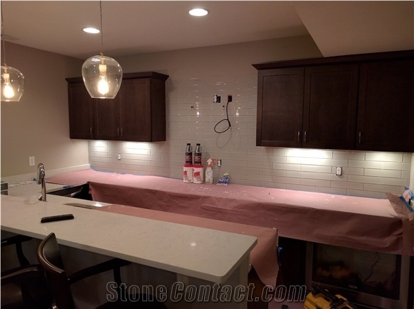 Quartz Kitchen Countertop