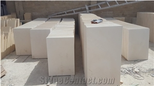 Bianco Bello Limestone Slabs