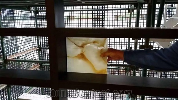 Onyx Composite Glass Panels