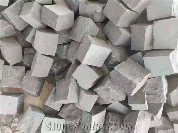 China Zhangpu Black Basalt Cube Paving Stone