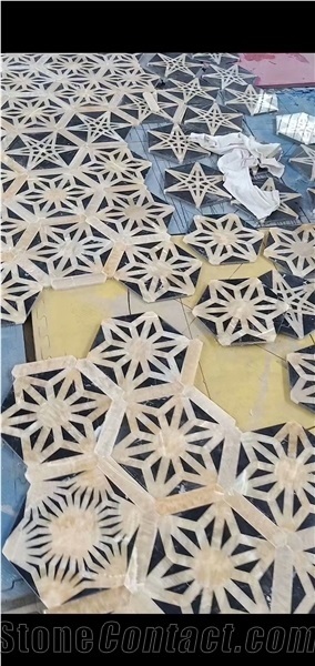 Honey Onyx Pattern Marble Waterjet Medallion Inlay Floor