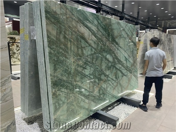 Luxury Quartzie Natural Green Smeraldo Slabs Stock Promot