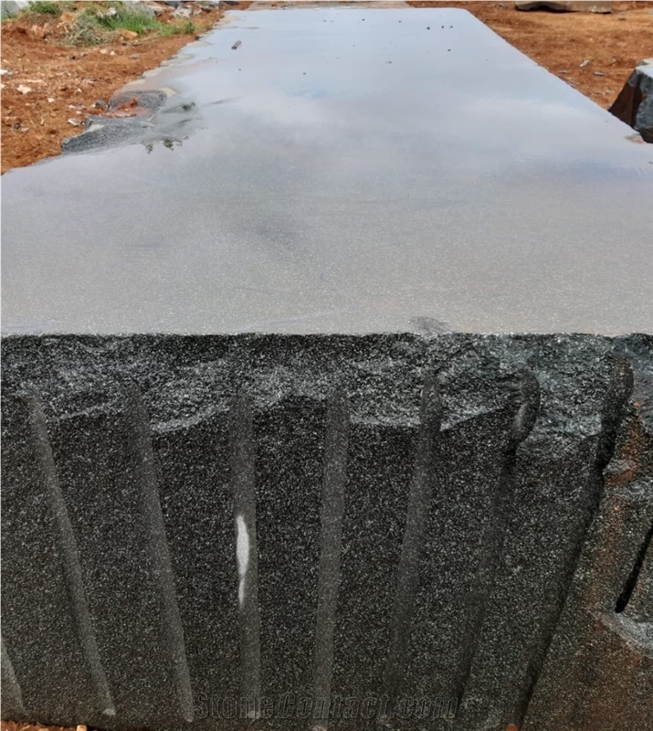 M10, M15 Granite, 20, 30 - Black Granite Blocks, Quarry is Active and We Can Supply Blocks Fob/Cnf Basis