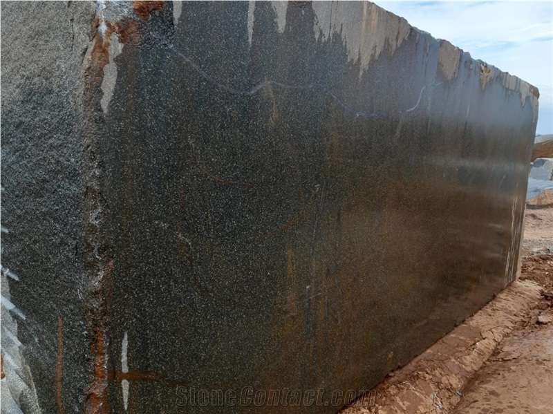 M10, M15 Granite, 20, 30 - Black Granite Blocks, Quarry is Active and We Can Supply Blocks Fob/Cnf Basis