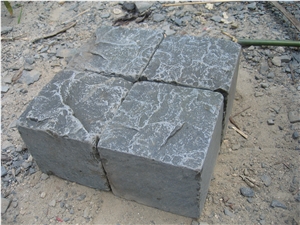 Natural Split with Tumbled Edge,Zhangpu Black Basalt,Cobble