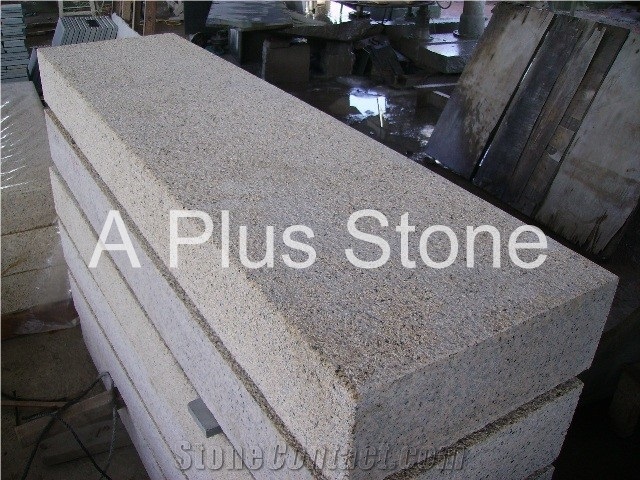 Yellow Granite Landscaping Stones Curbs, Quy Nhon Kerbstone