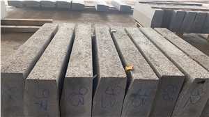 Antik Nero Gabbro Kerbstone