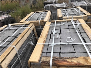 Antik Nero Gabbro Paving Stone