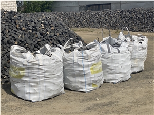 Ivano Dolynske Basalt Cobble Stone