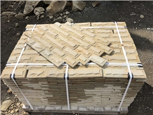 Luhansk Beige Sandstone Split Wall Stone