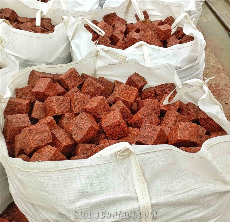 Maple Red Granite Cobble Stone, Cubestone