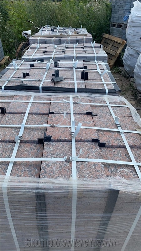 Rosso Santiago Granite Blocks Steps