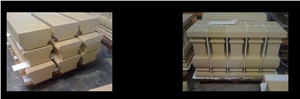 Pierre De Lavoux Limestone Balustrade and Rails