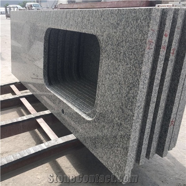 Factory Directly Uba Tuba Granite for Family Tops