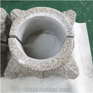 Morden Design Customized Natura Granite Column Base for Sale