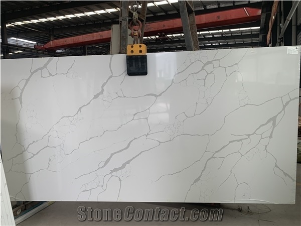 White Calacatta Quartz Stones Solid Surface Slabs